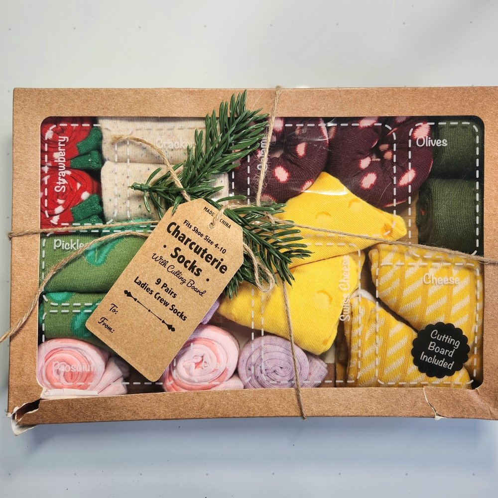 Charcuterie Socks Gift Set - 9 Socks & Cutting Board